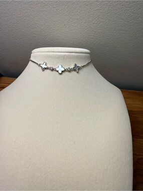 Clover Motif Adjustable Bracelet